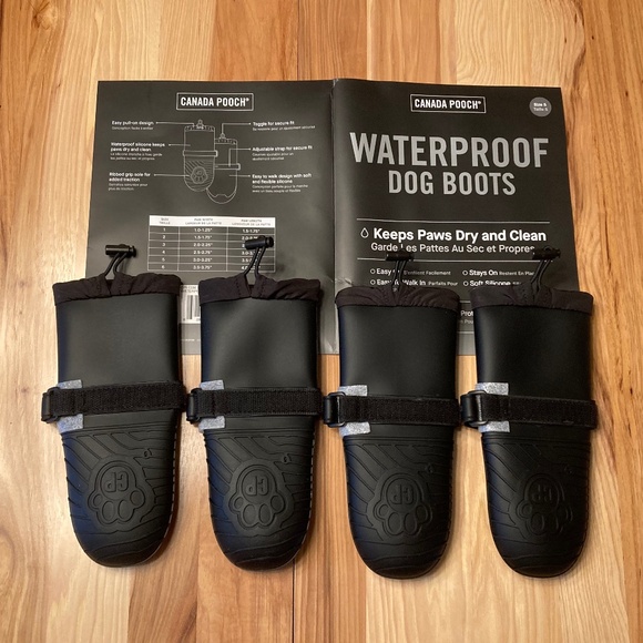 BRAND NEW Canada Pooch Waterproof Dog Boots - Picture 2 of 9